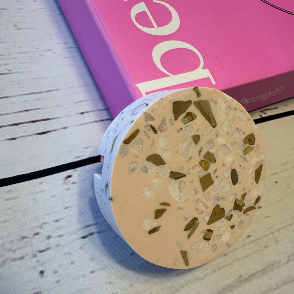 FREE WITH PURCHASE WITH ANY BUNDLE! Benefit Mirror - New in Box - Picture 4 of 6